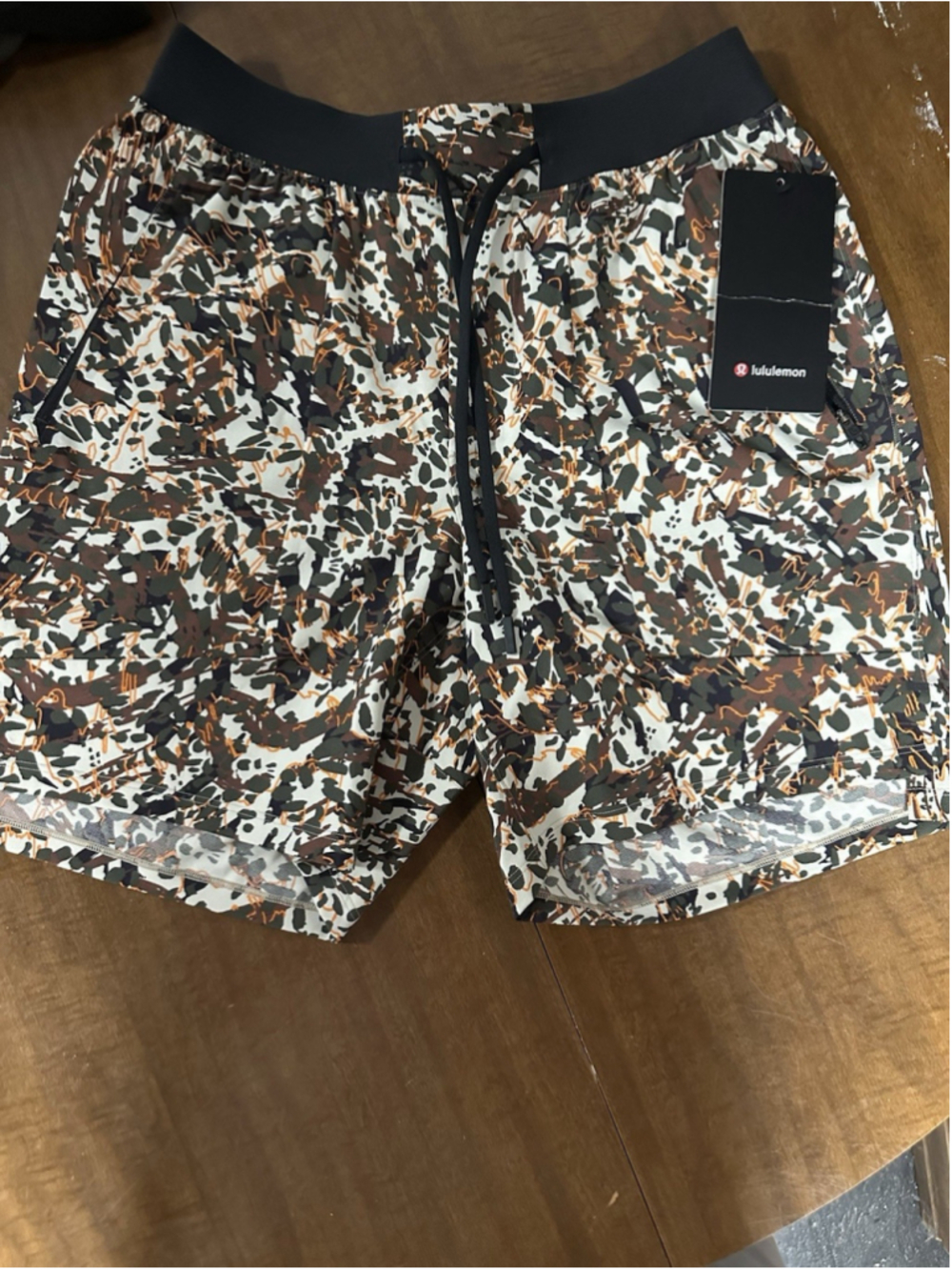 NWT Lululemon License To Train Shorts Mens S Small 7" Linerless Camo Brown CCNI
